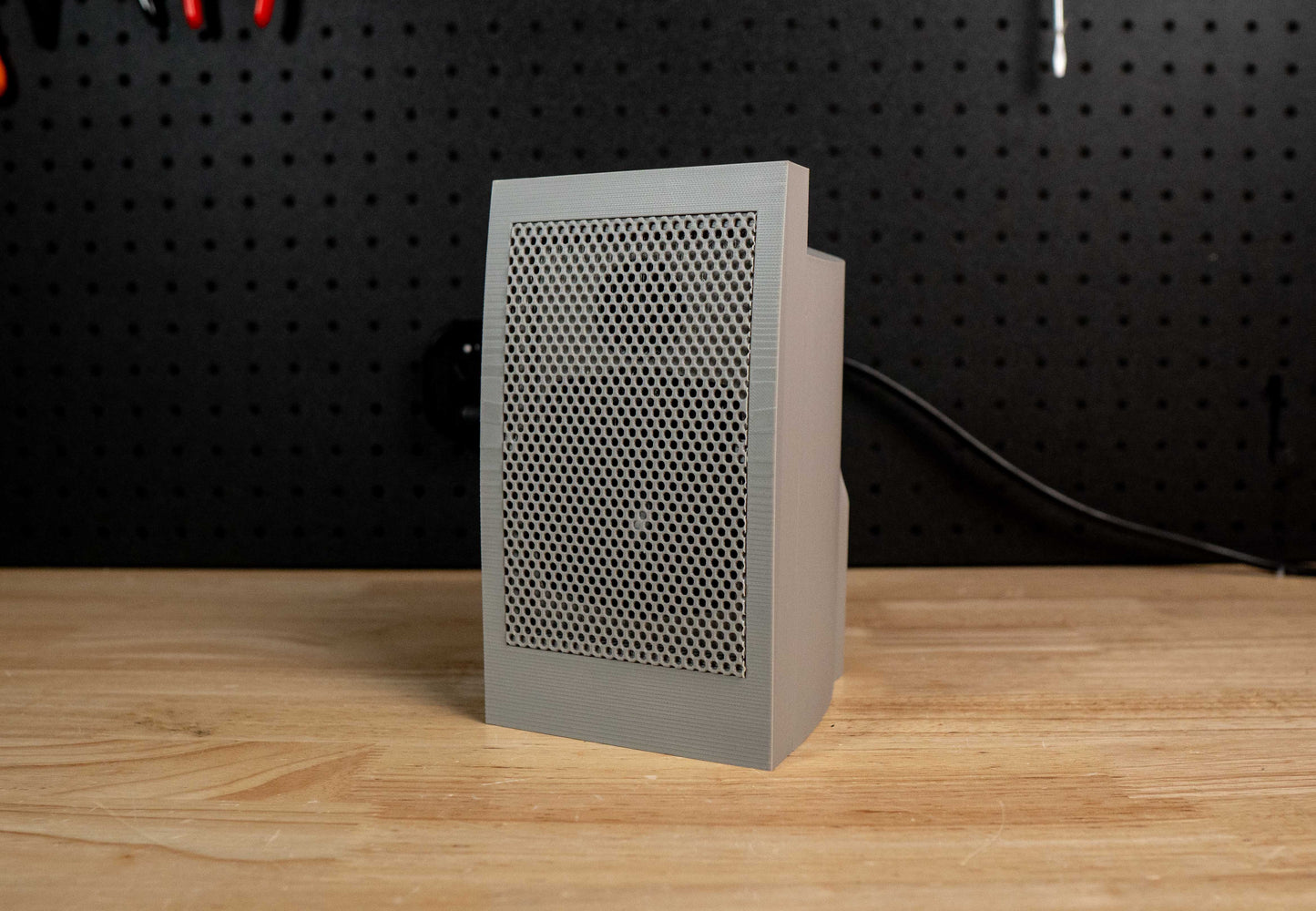 Mid90s - 3D Printed Desktop Speaker