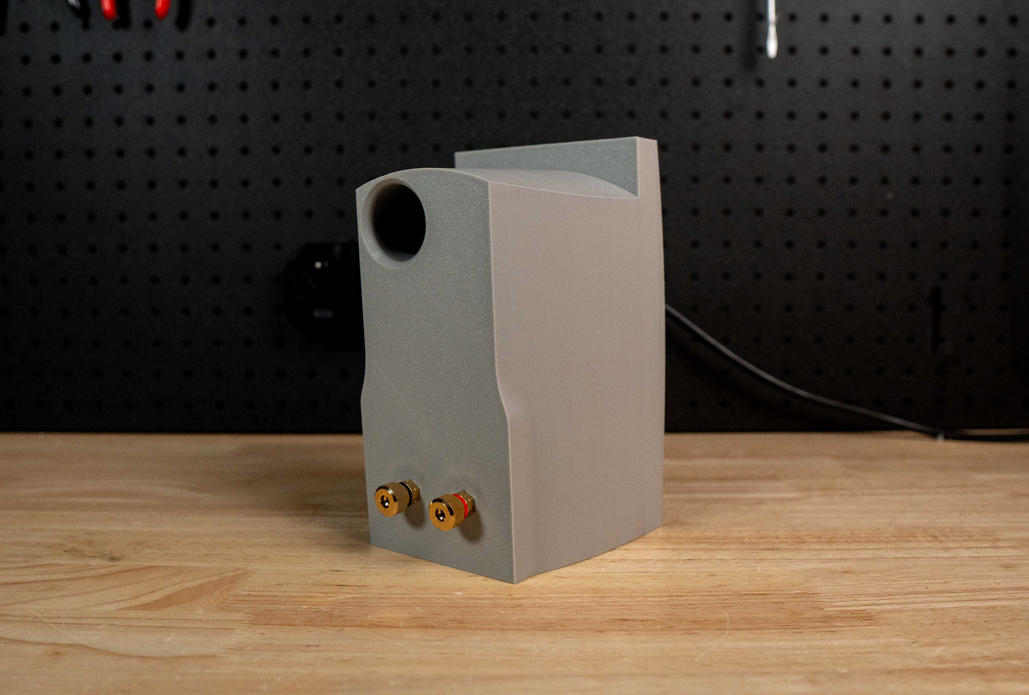 Mid90s - 3D Printed Desktop Speaker