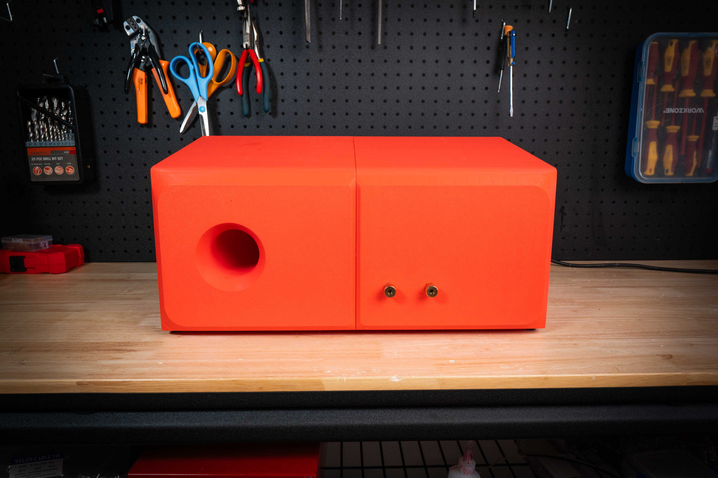 Illuminate 7c - 3D Printed Three-Way Center Channel Speaker