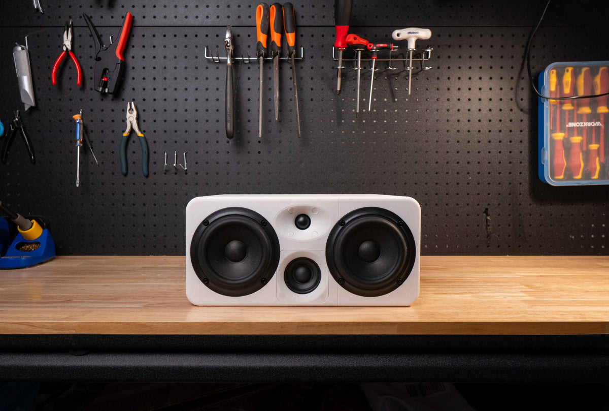 Emanate 4c Speaker Kit