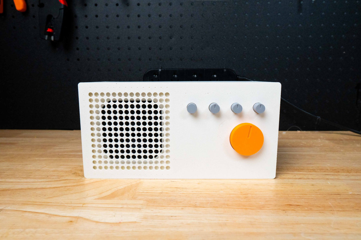 Dieter - Portable Bluetooth Speaker