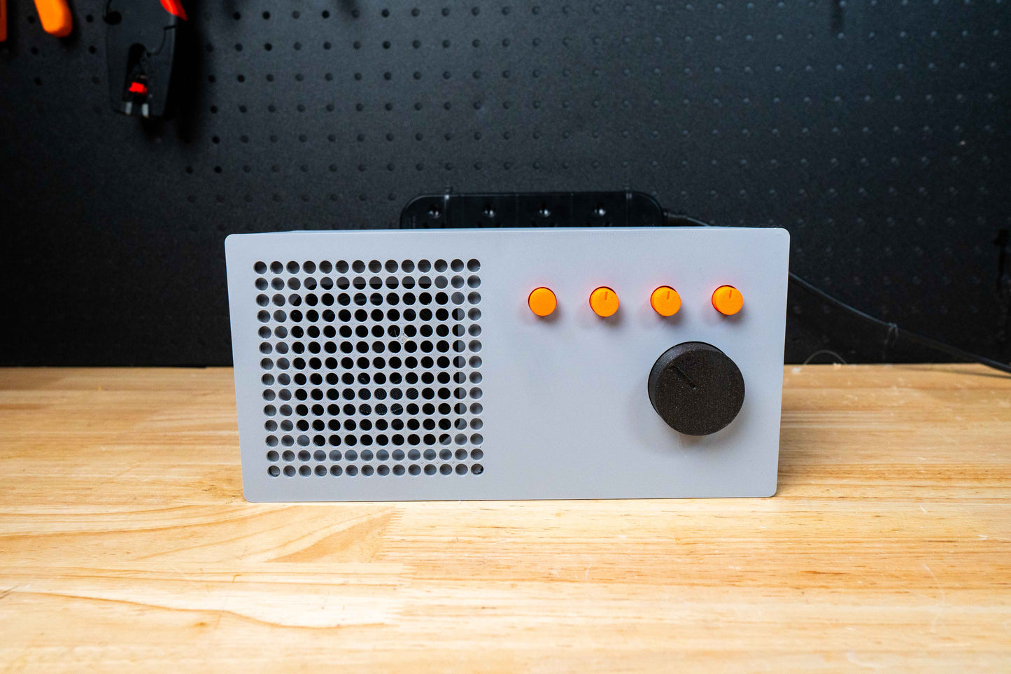 Dieter - Portable Bluetooth Speaker
