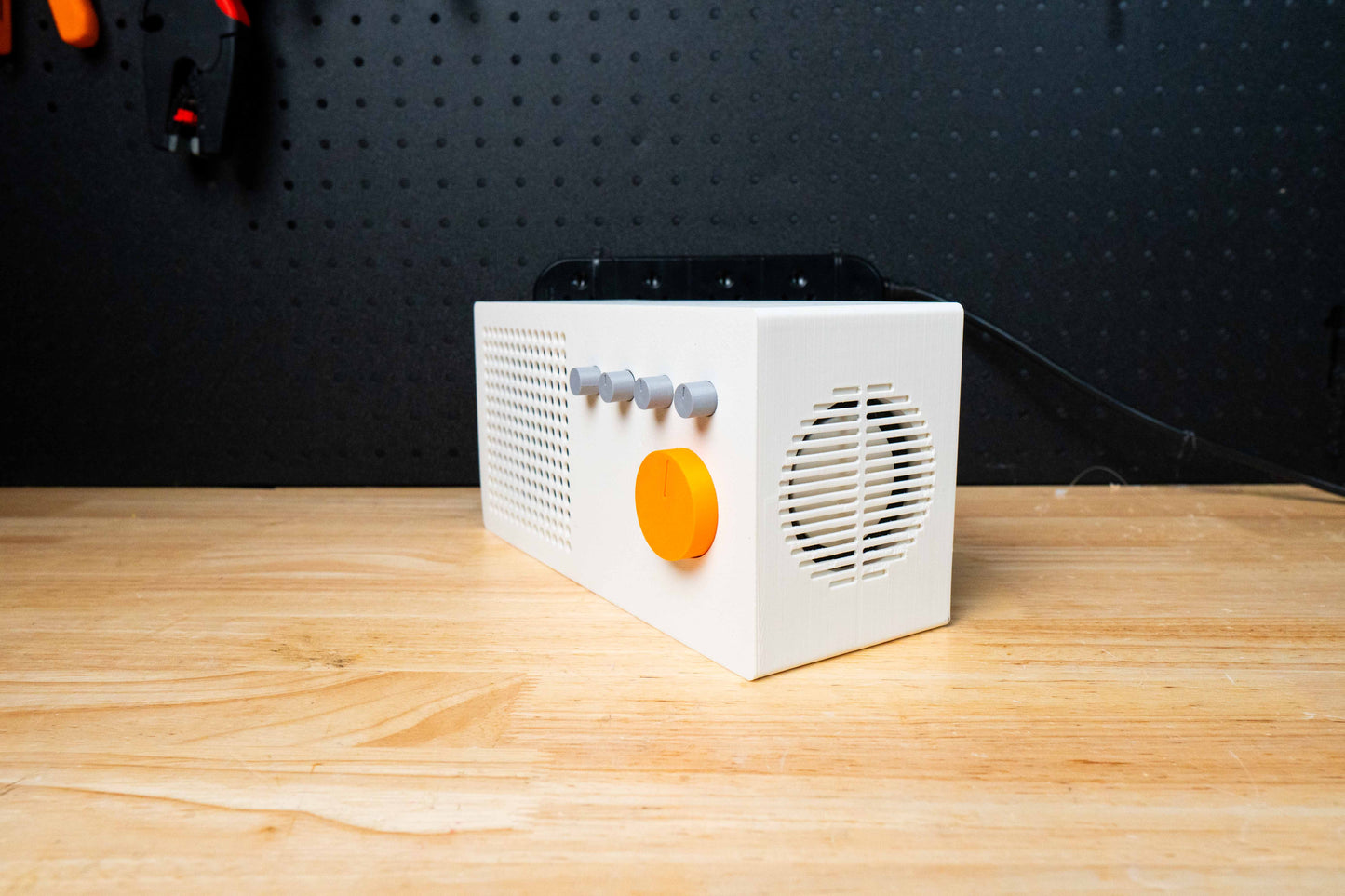 Dieter - Portable Bluetooth Speaker